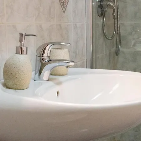 La Dolce Vista By Quokka 360 - Romantic Flat With View In *