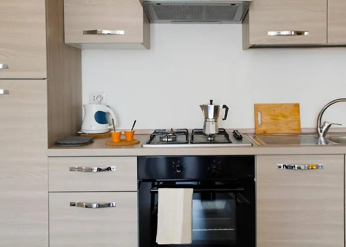 La Dolce Vista By Quokka 360 - Romantic Flat With View In Apartmán