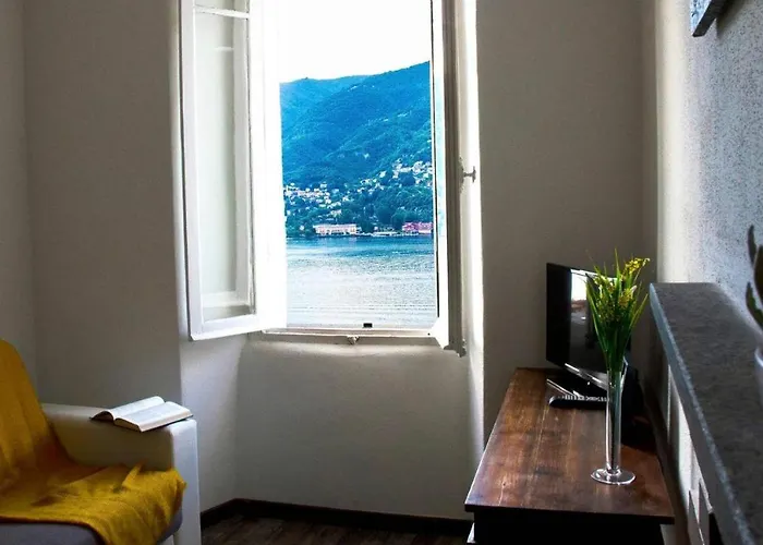 La Dolce Vista By Quokka 360 - Romantic Flat With View In