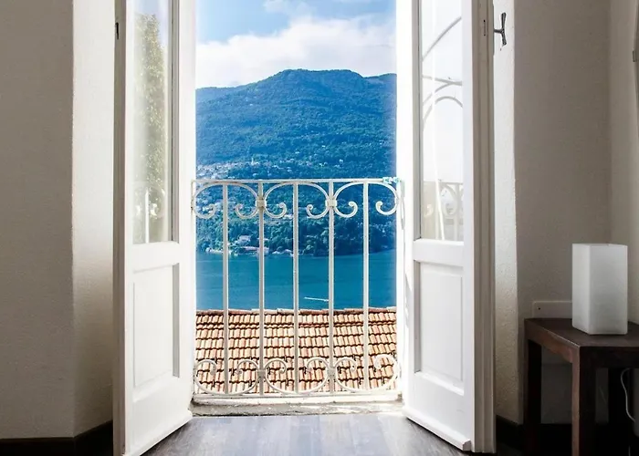 La Dolce Vista By Quokka 360 - Romantic Flat With View In Apartment