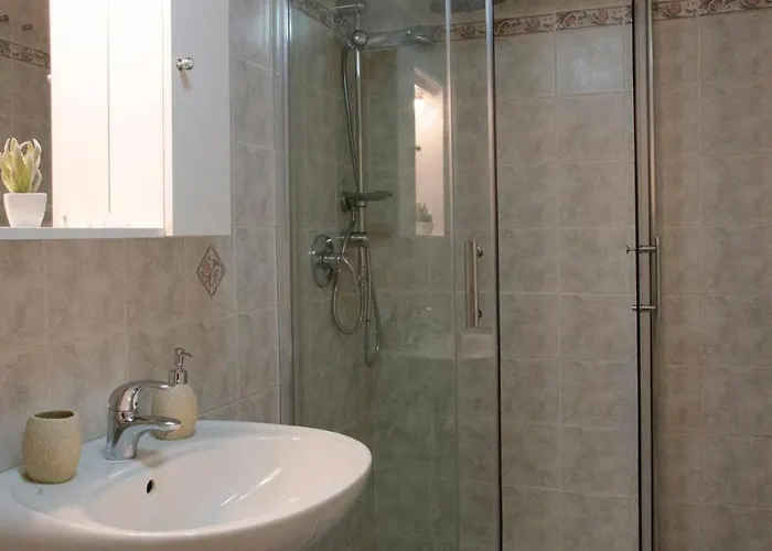 La Dolce Vista By Quokka 360 - Romantic Flat With View In